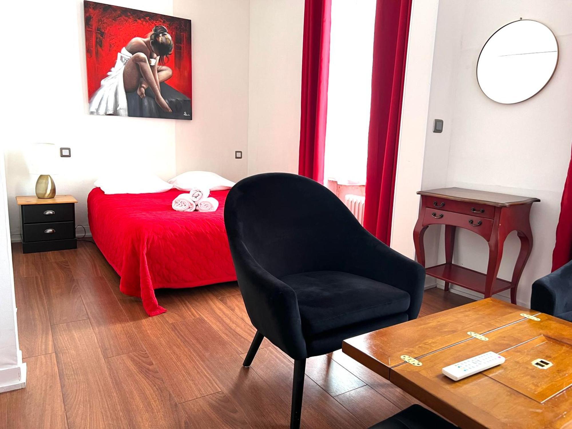 Hotel De La Gare 셰르부르 앙 코탱탕 외부 사진