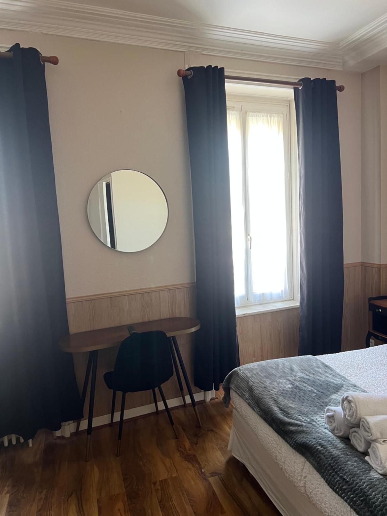 Hotel De La Gare 셰르부르 앙 코탱탕 외부 사진